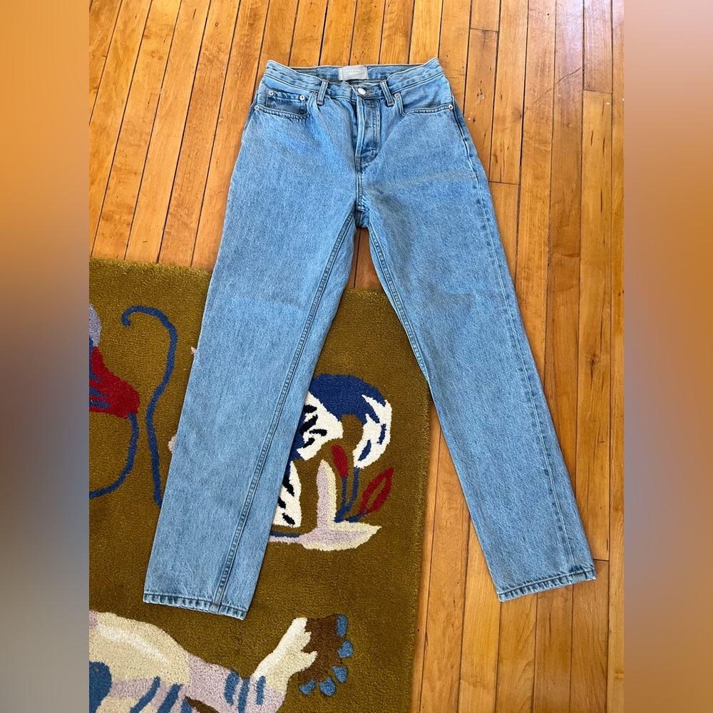 Everlane cheeky 90s jeans